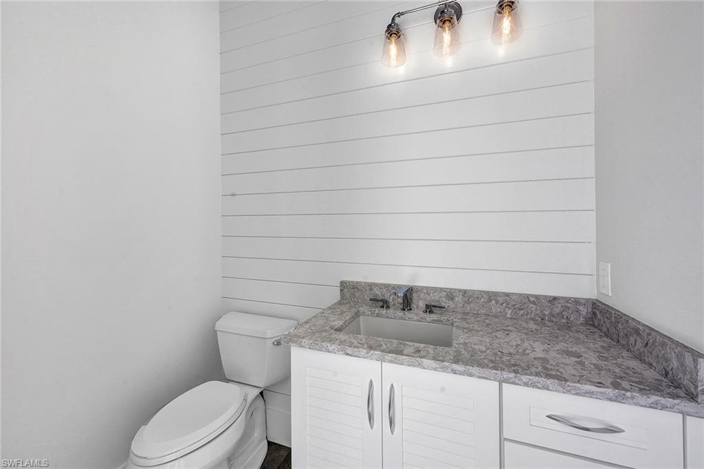 MARCO BEACH - Residential