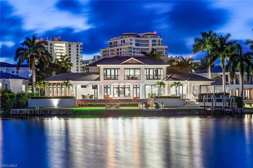 PARK SHORE - Residential