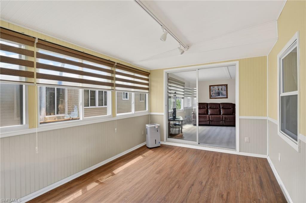 ENCHANTING ACRES MOBILE HOME - Residential