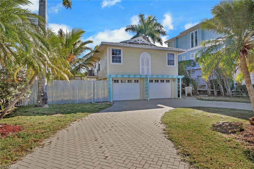 GULF HARBOR - Residential