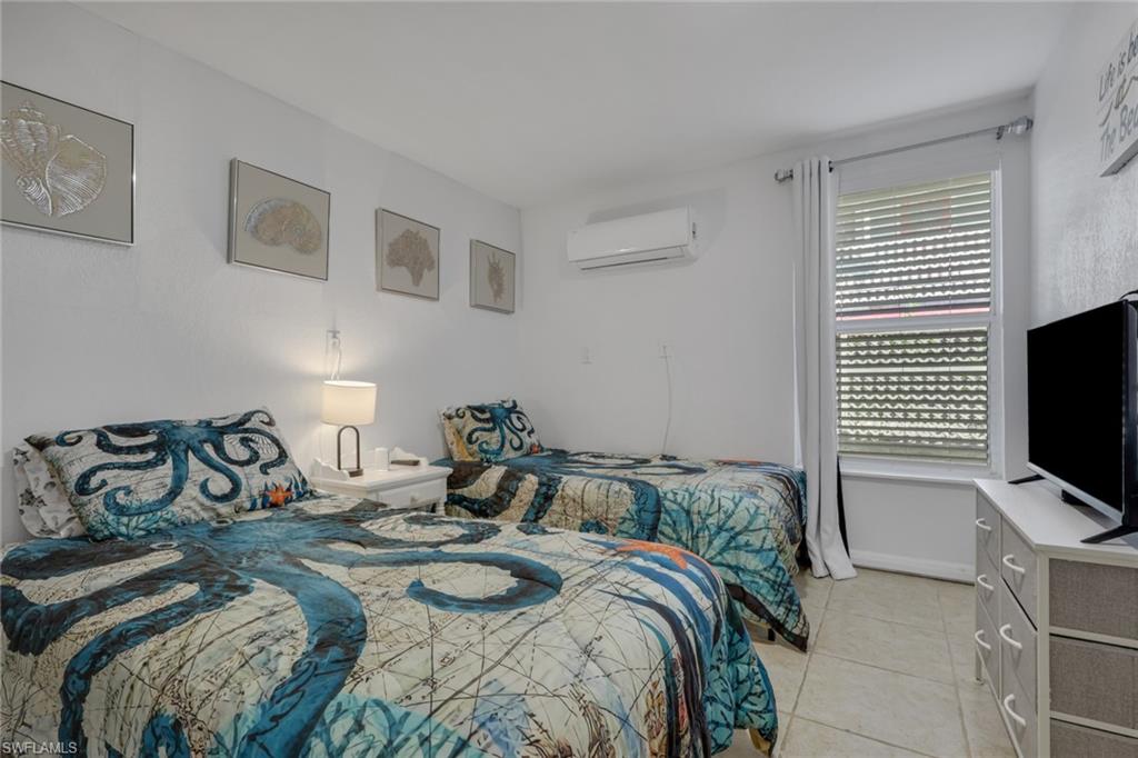 GULF HARBOR - Residential