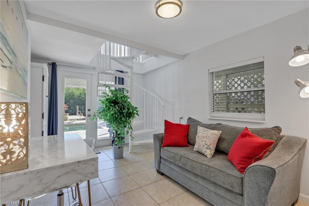 GULF HARBOR - Residential