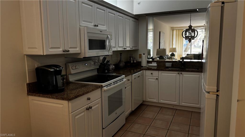 PIPERS GROVE - Residential Lease