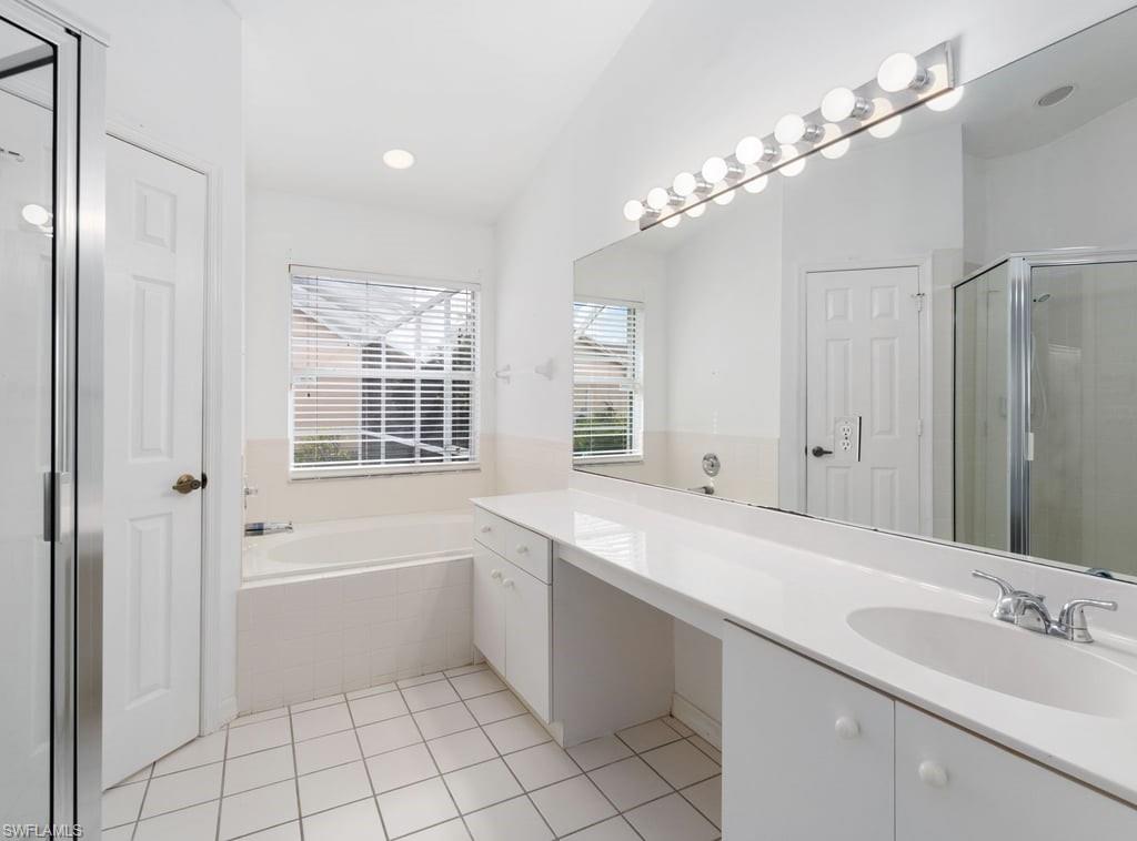 BERKSHIRE LAKES - Residential