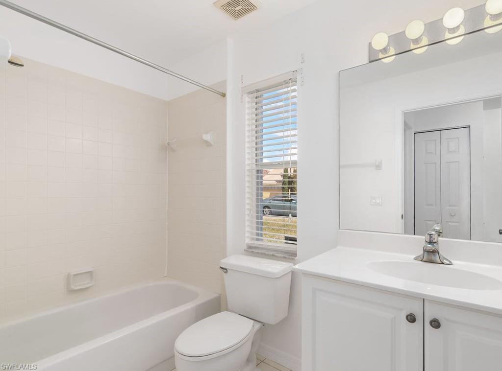 BERKSHIRE LAKES - Residential