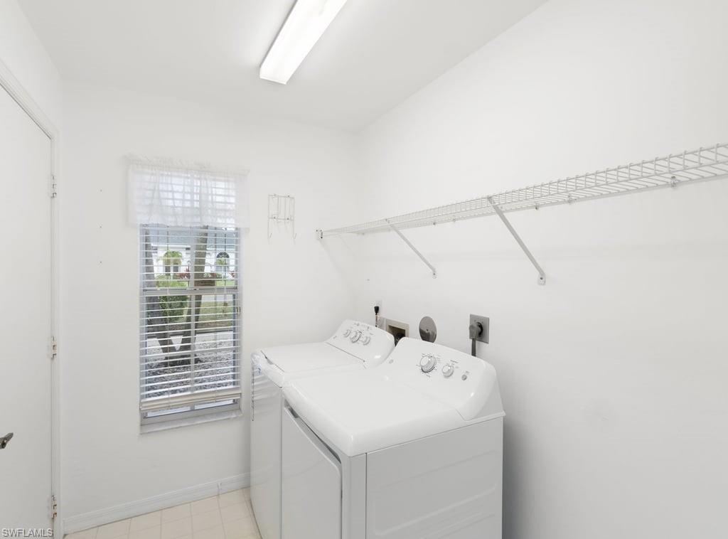 BERKSHIRE LAKES - Residential