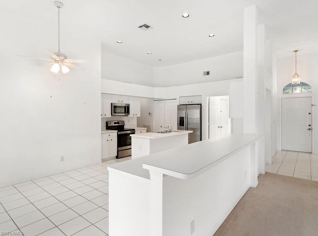 BERKSHIRE LAKES - Residential