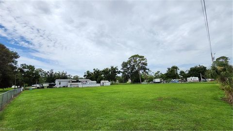 A home in NORTH FORT MYERS