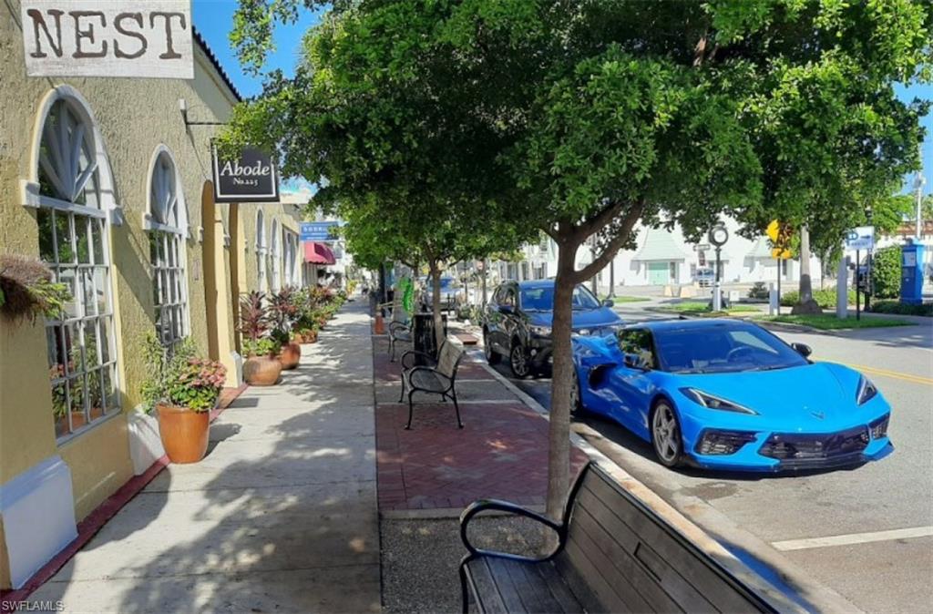 ROTONDA BROADMOOR - Land