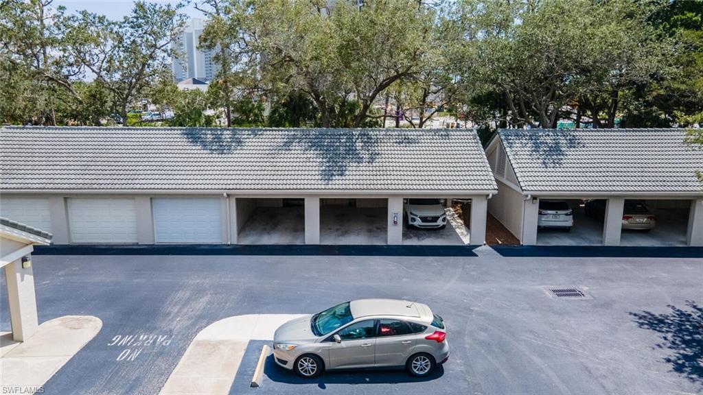 ARBOR TRACE - Residential