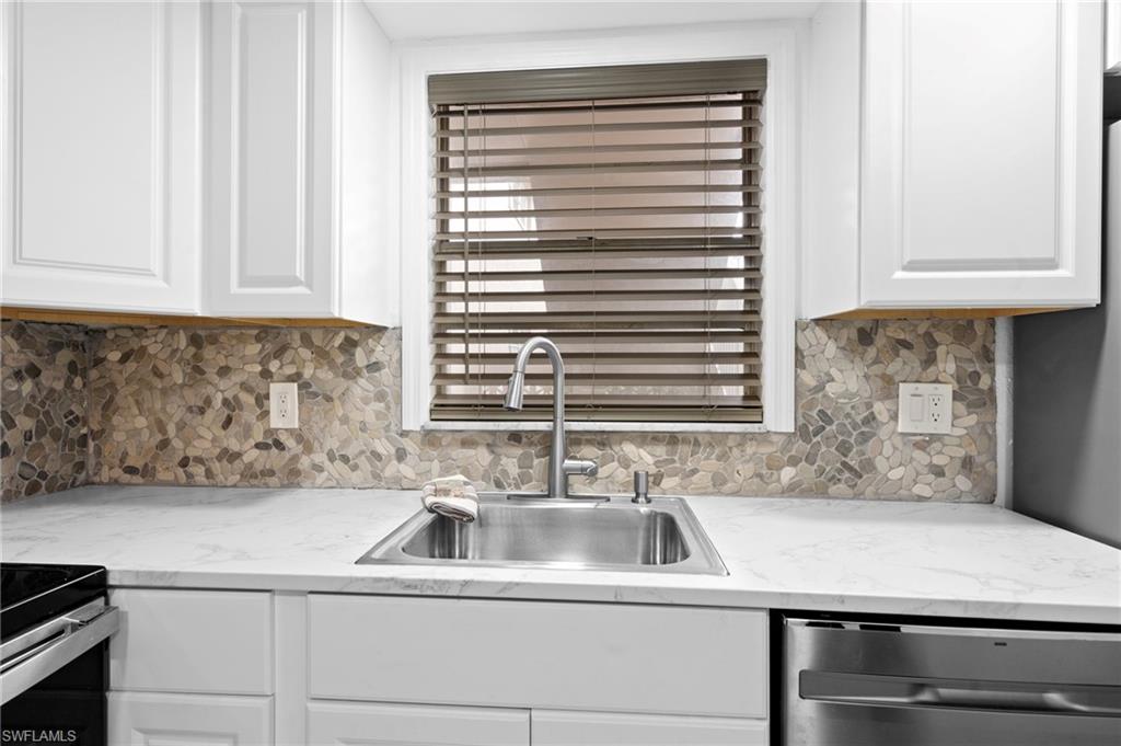 LYNN CONDOMINIUM - Residential