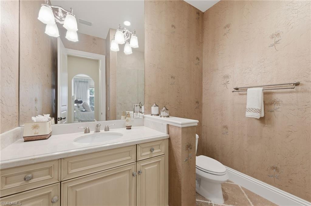 NAPLES CLUB ESTATES - Residential