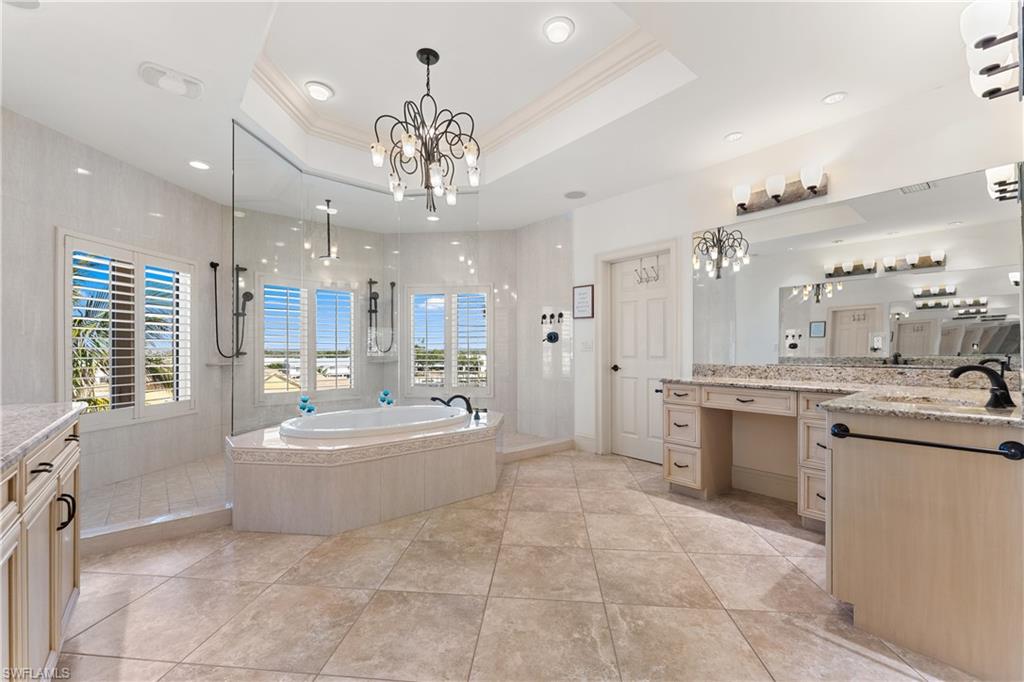 SIESTA ISLES - Residential