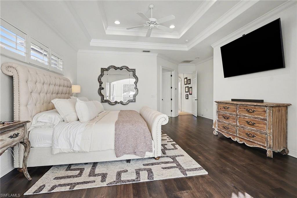 THE ENCLAVE - Residential