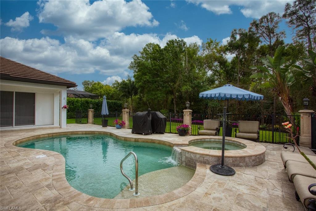 THE ENCLAVE - Residential