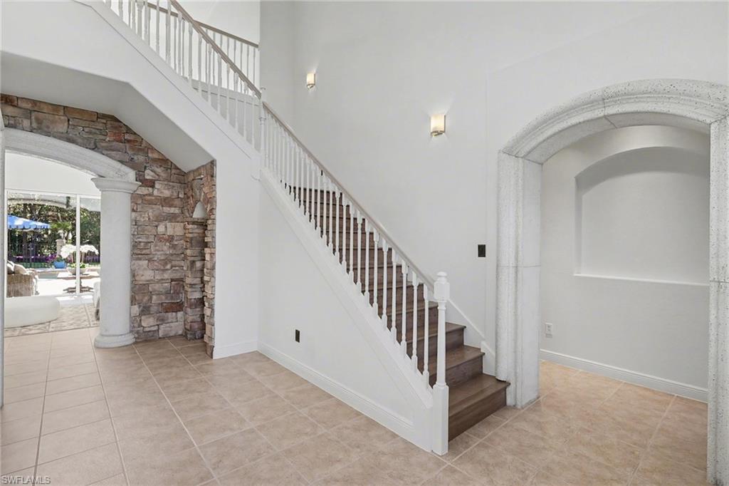 THE ENCLAVE - Residential