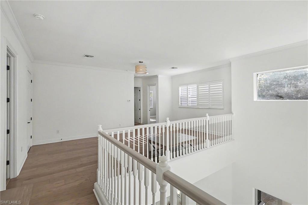 THE ENCLAVE - Residential