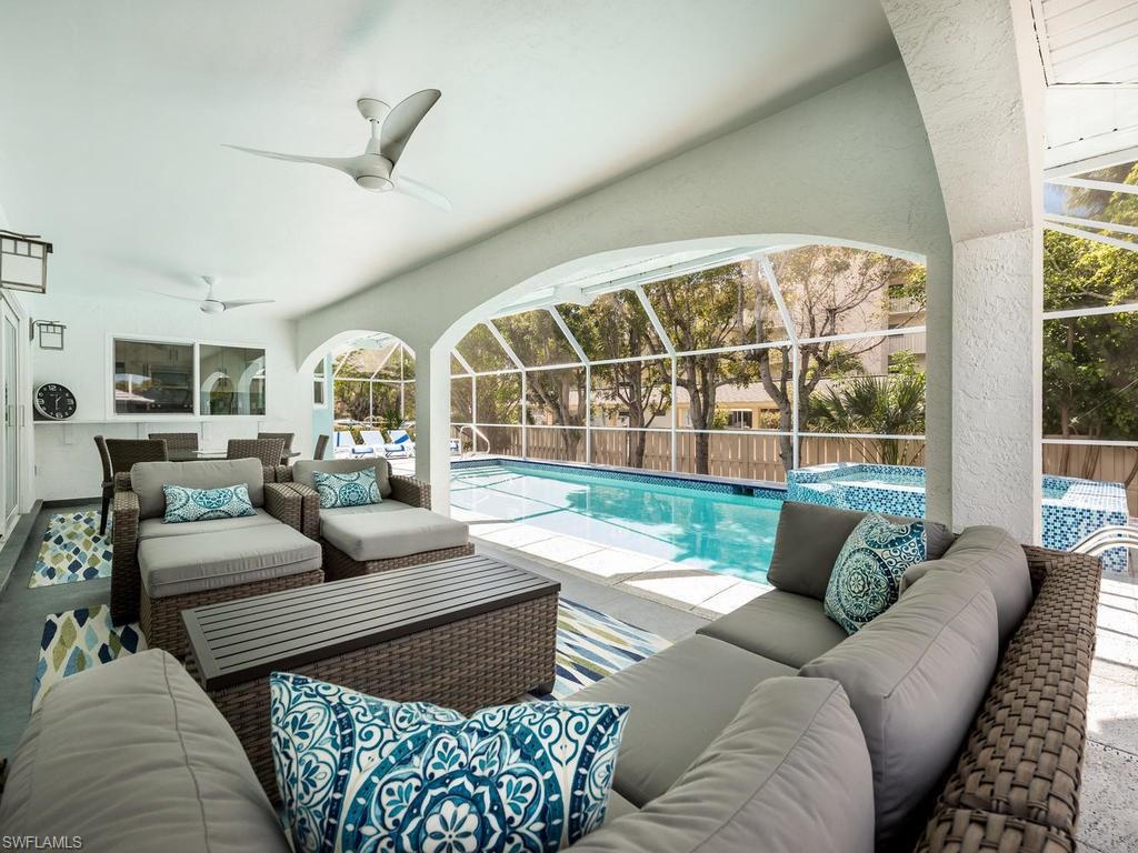 MARCO BEACH - Residential