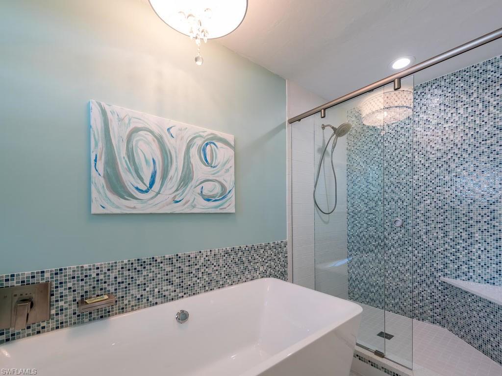 MARCO BEACH - Residential