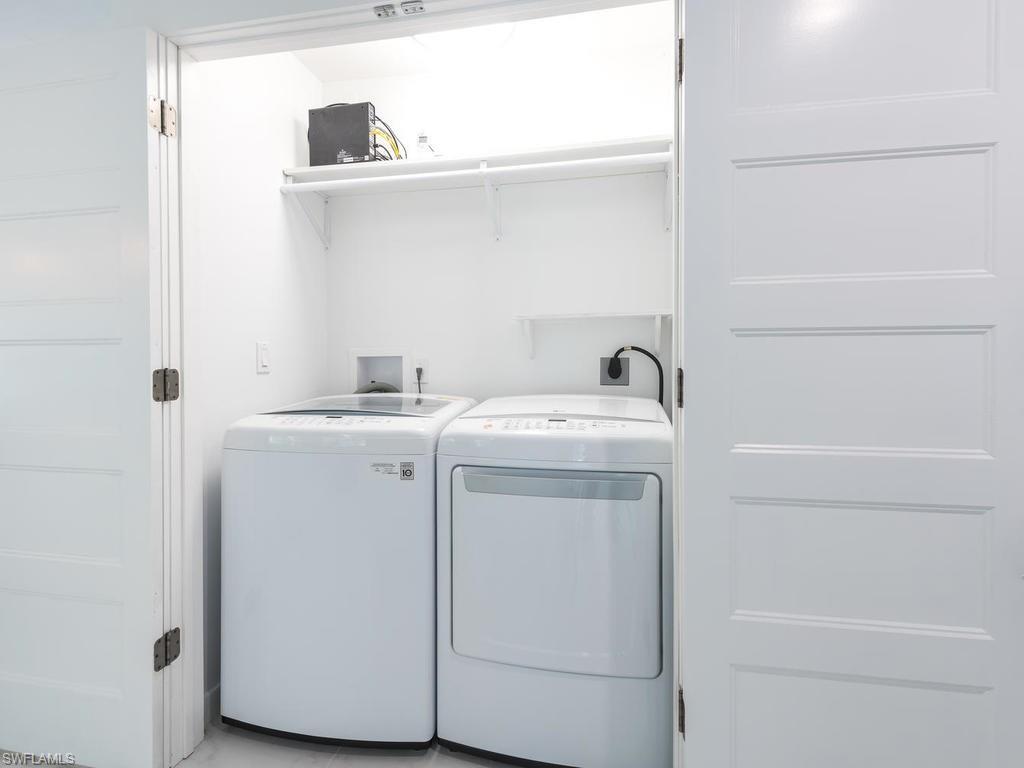 MARCO BEACH - Residential