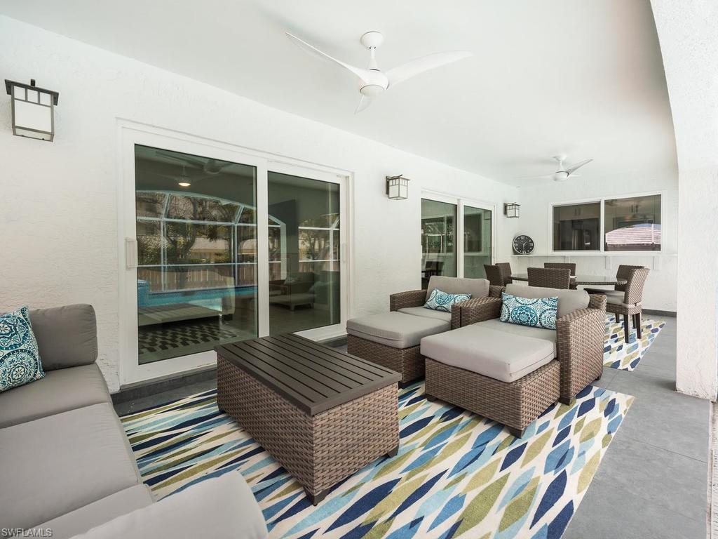 MARCO BEACH - Residential