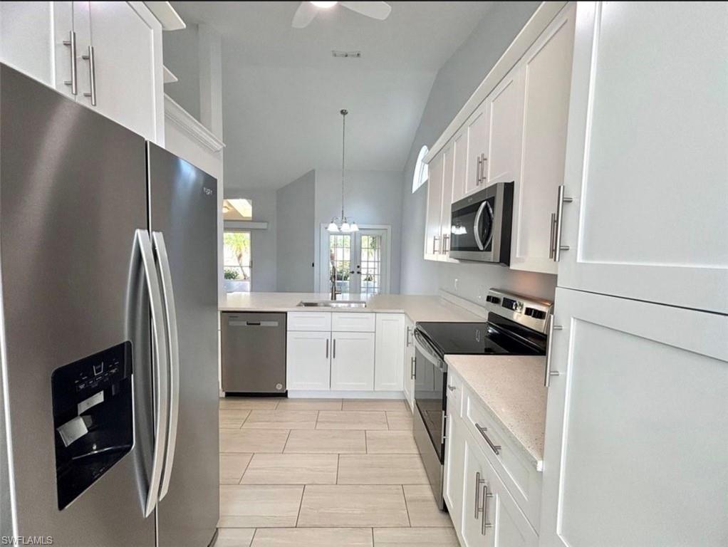 KELLY GREENS - Residential