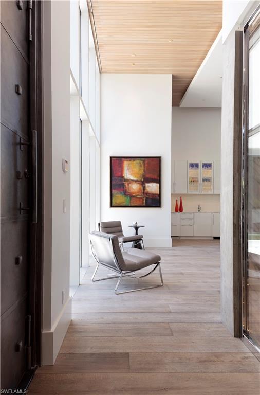 MOORINGS - Residential