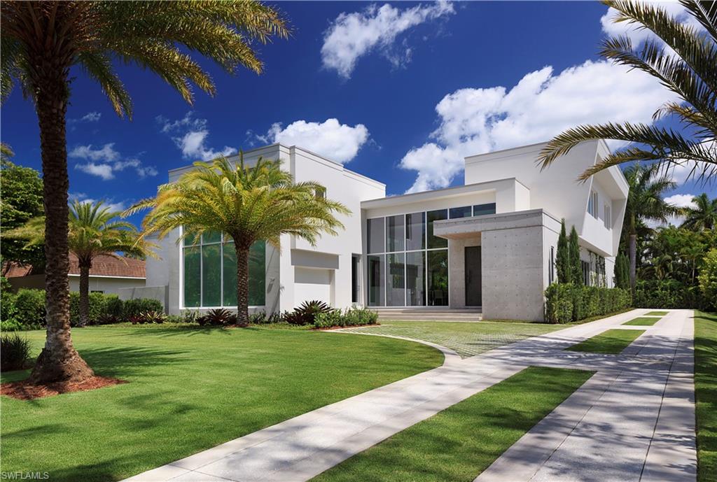 MOORINGS - Residential