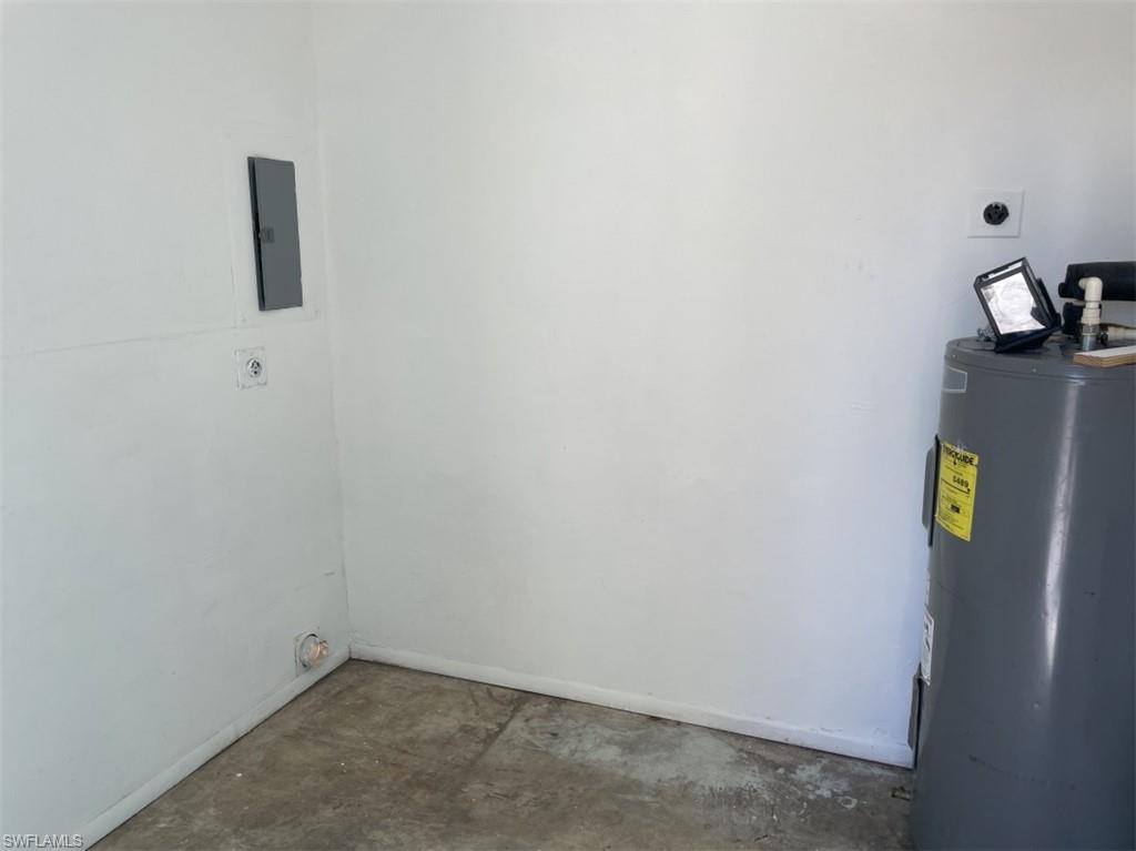 PINE MANOR - Residential