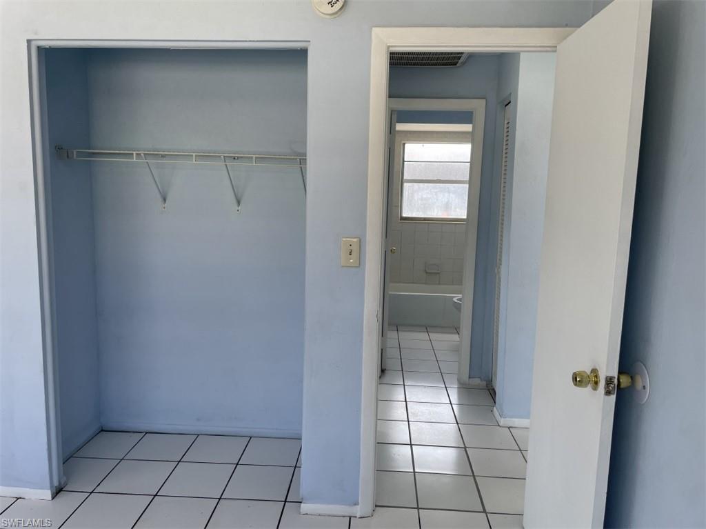 PINE MANOR - Residential