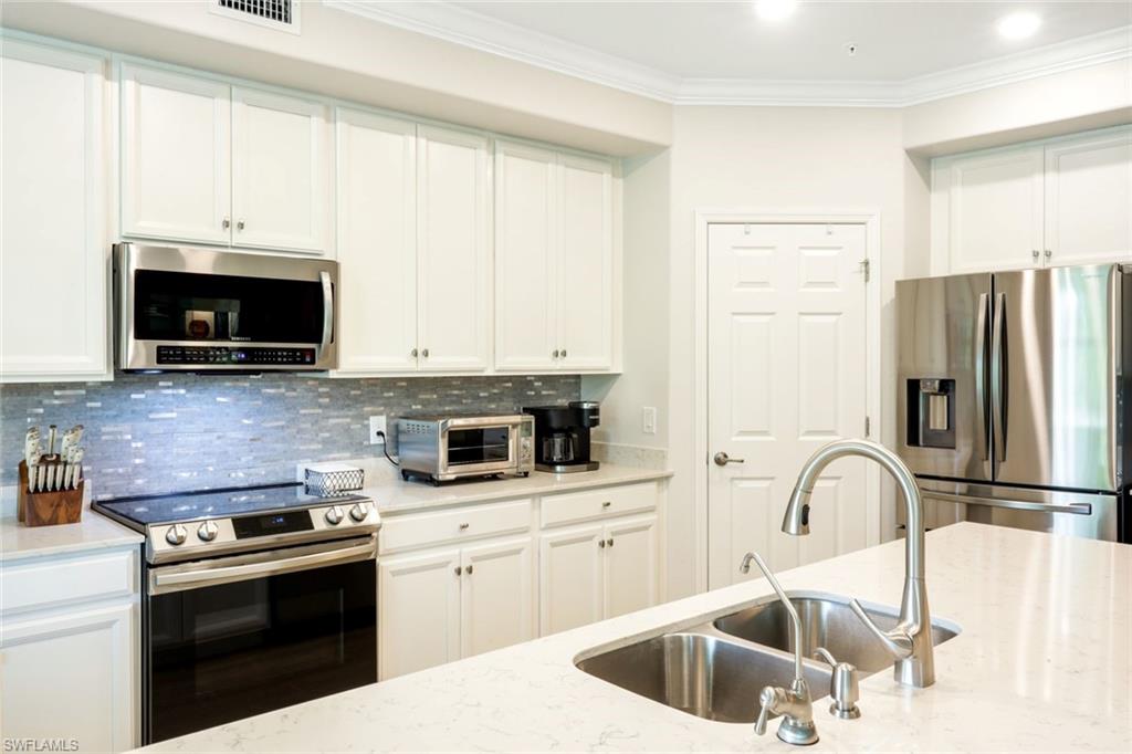 BONITA NATIONAL GOLF AND COUNTRY CLUB - Residential