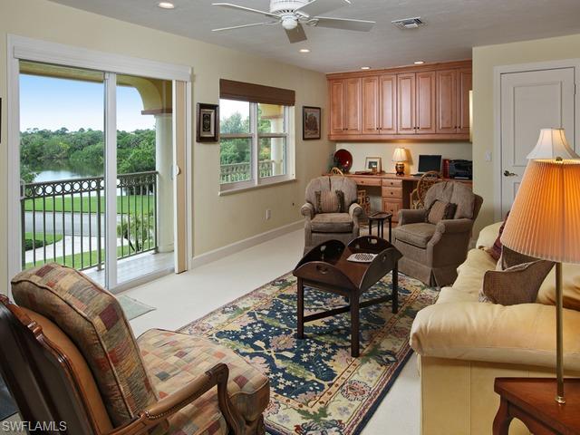 HIDDEN HARBOR - Residential