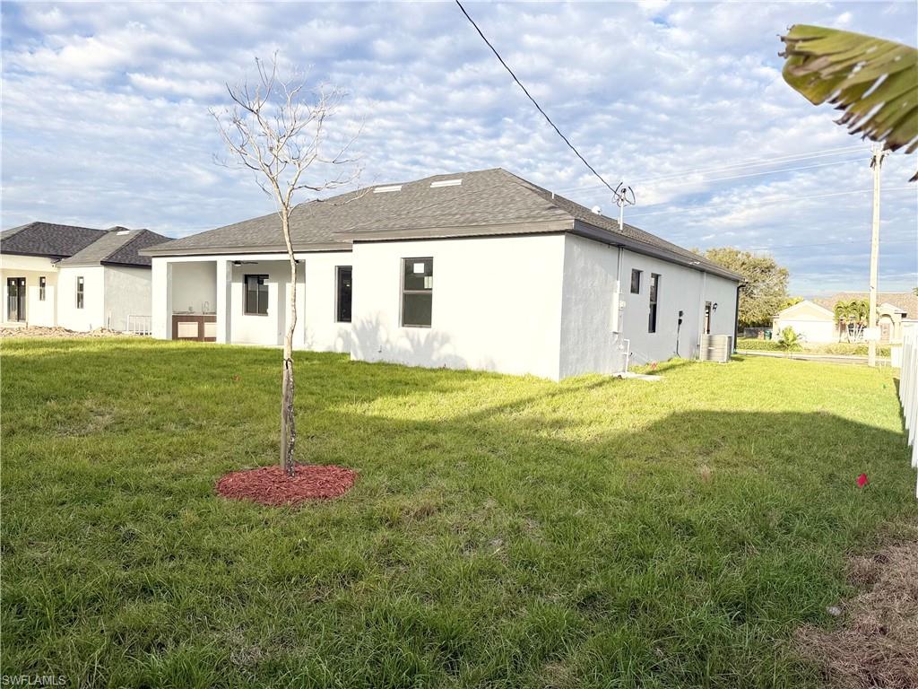 CAPE CORAL - Residential