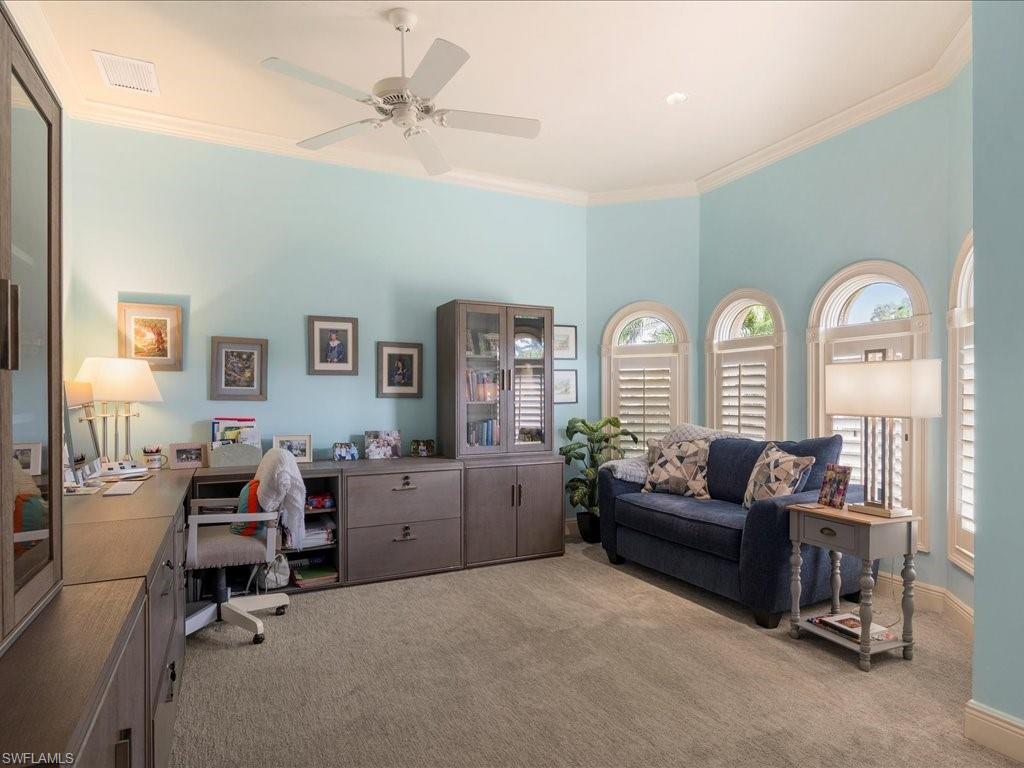 PINE RIDGE - Residential