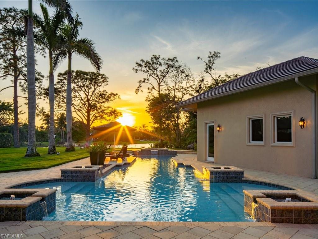 PINE RIDGE - Residential