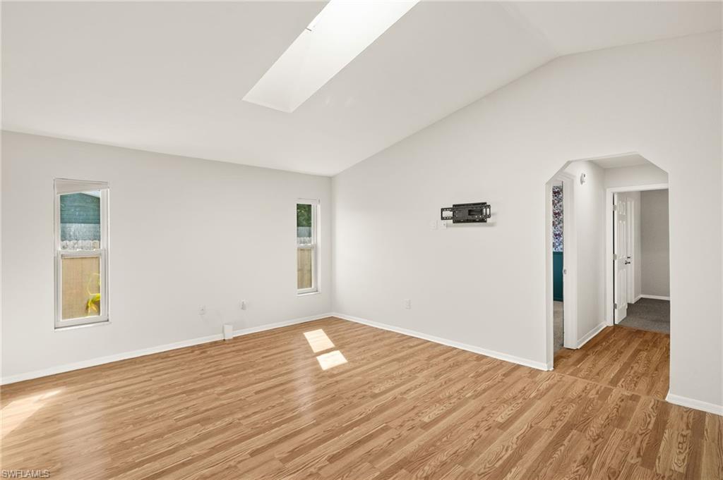 PORT CHARLOTTE - Residential