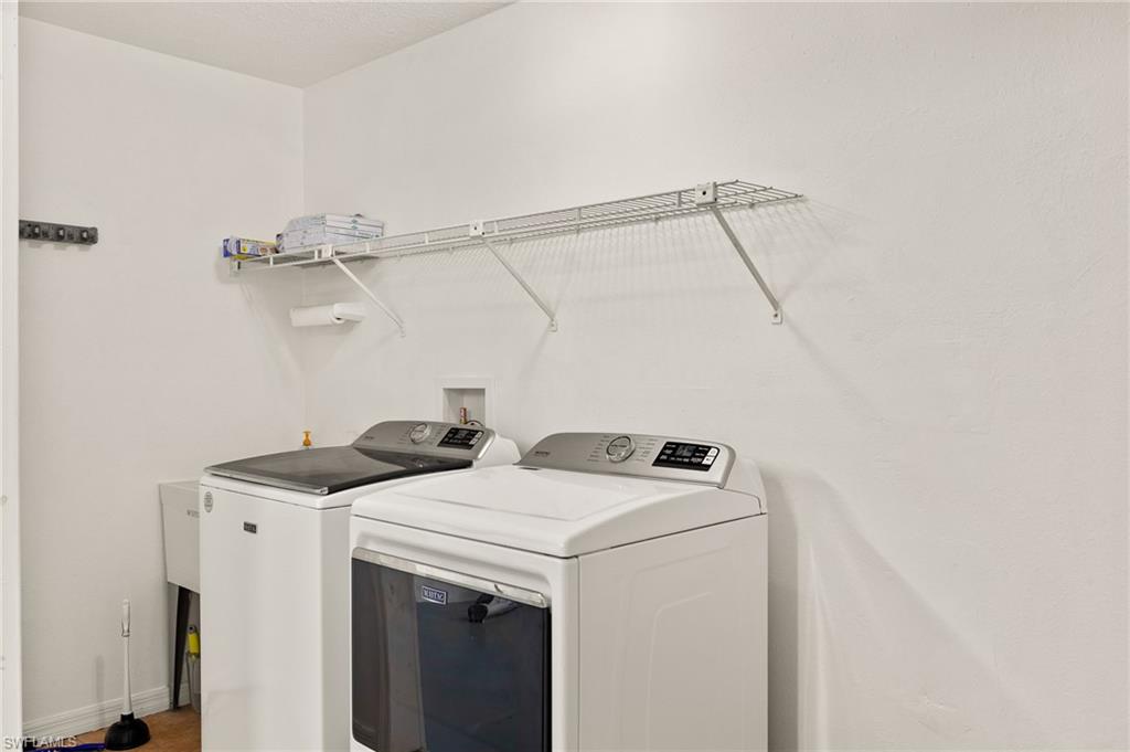 PORT CHARLOTTE - Residential