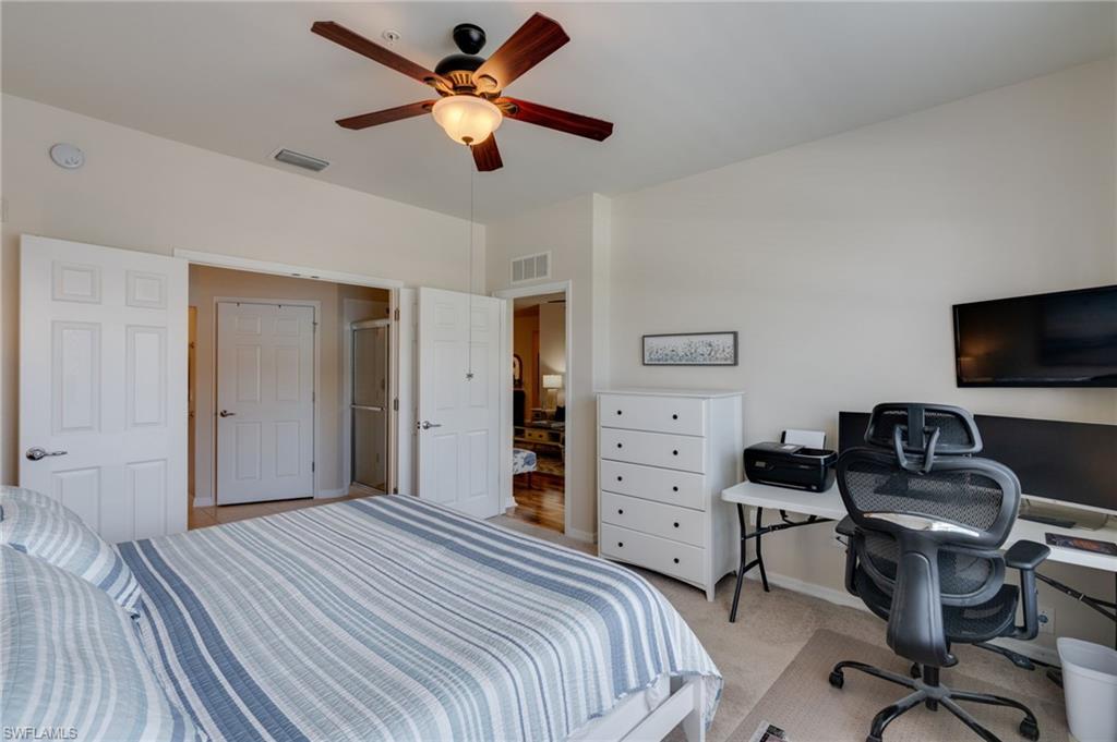 ROYAL POINTE - Residential