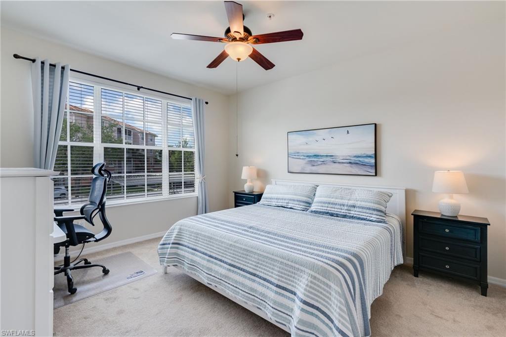 ROYAL POINTE - Residential