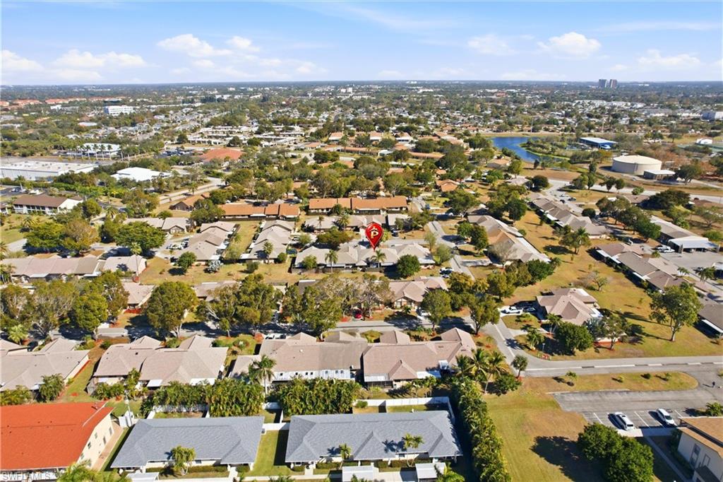 COMPASS POINTE - Residential