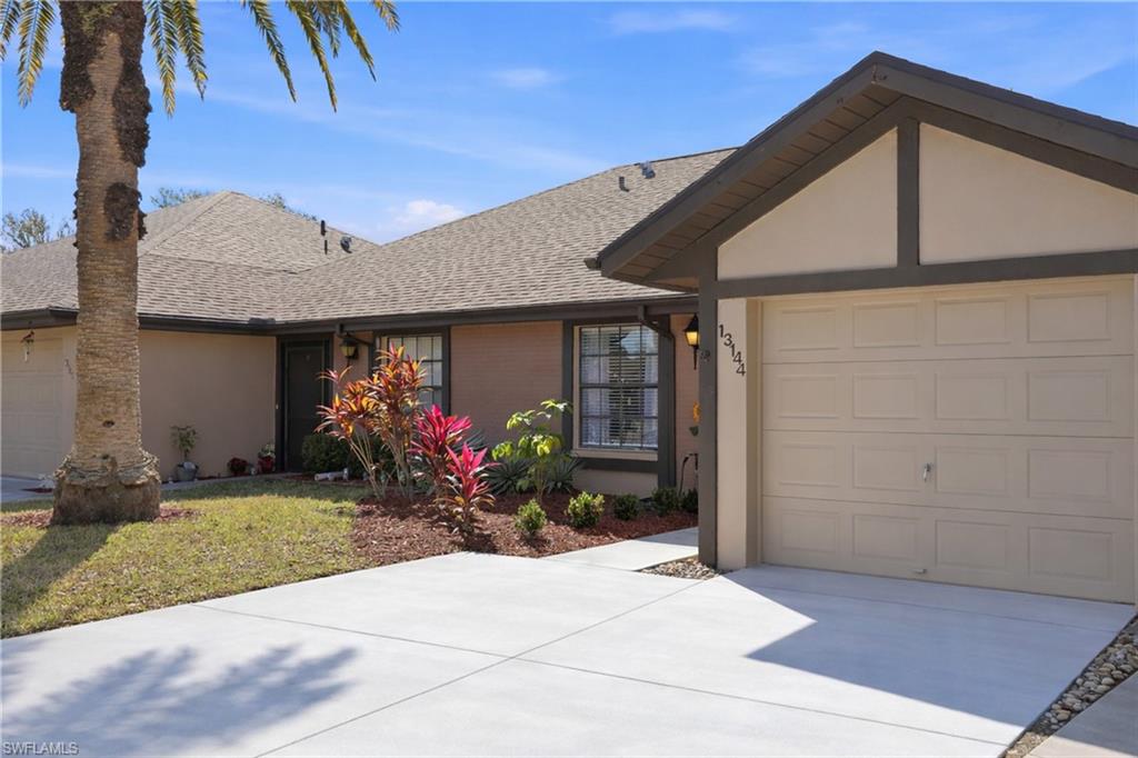 COMPASS POINTE - Residential
