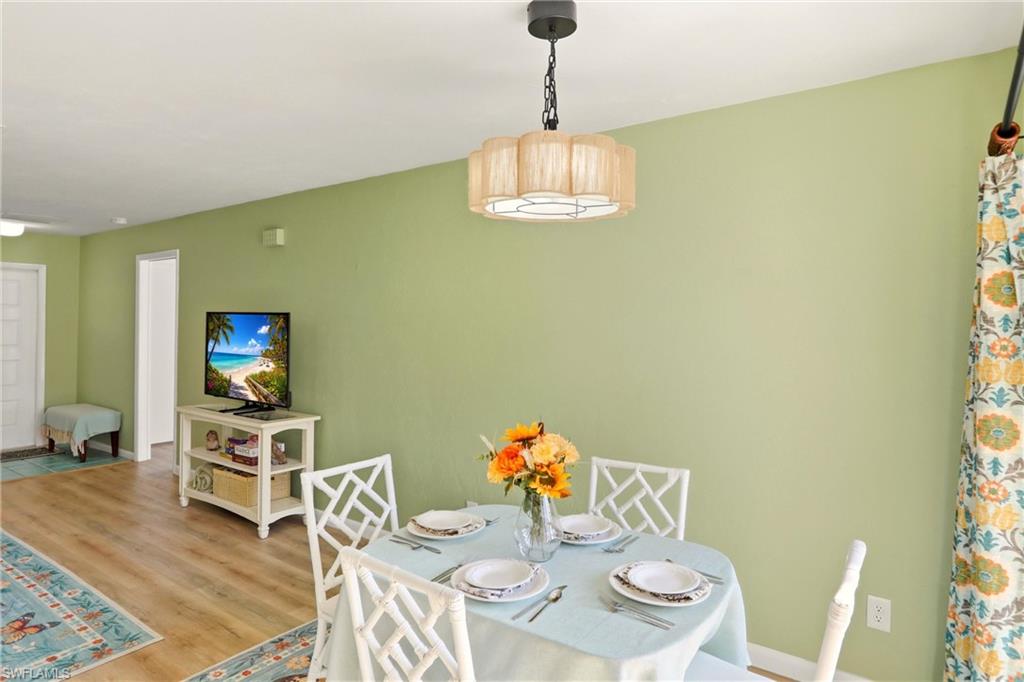 COMPASS POINTE - Residential