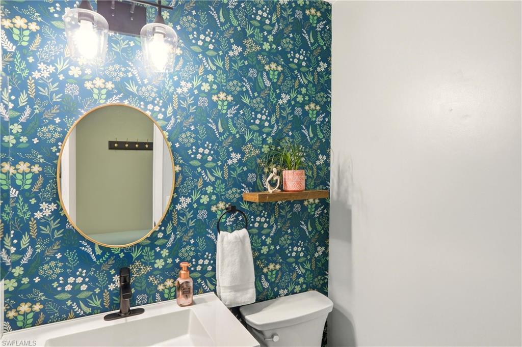 COMPASS POINTE - Residential