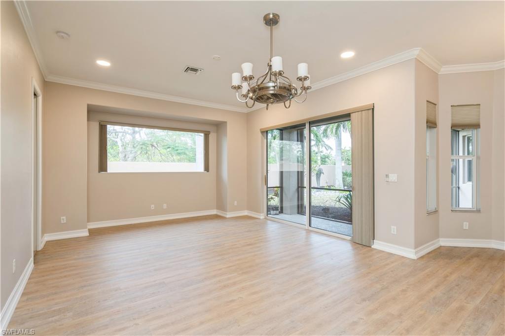 COLONIAL SHORES - Residential