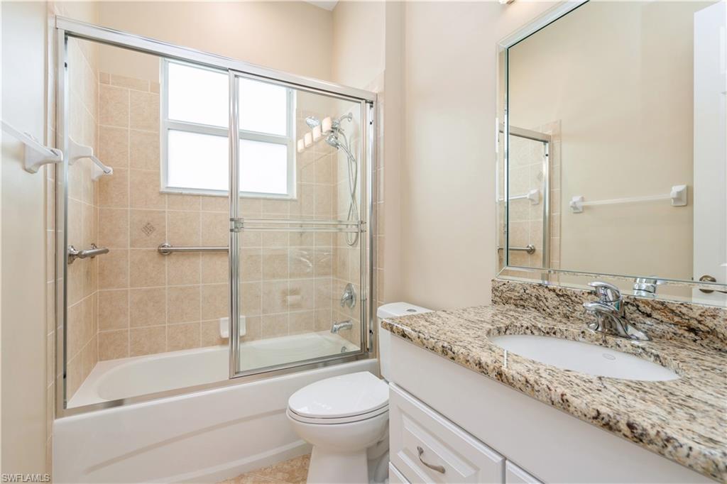 COLONIAL SHORES - Residential