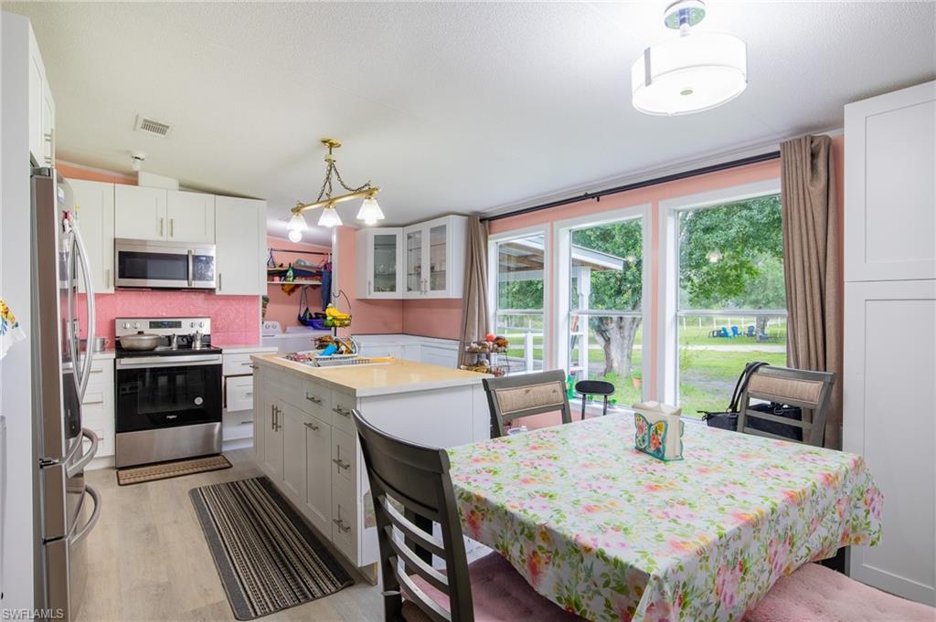 PIONEER PLANTATION - Residential