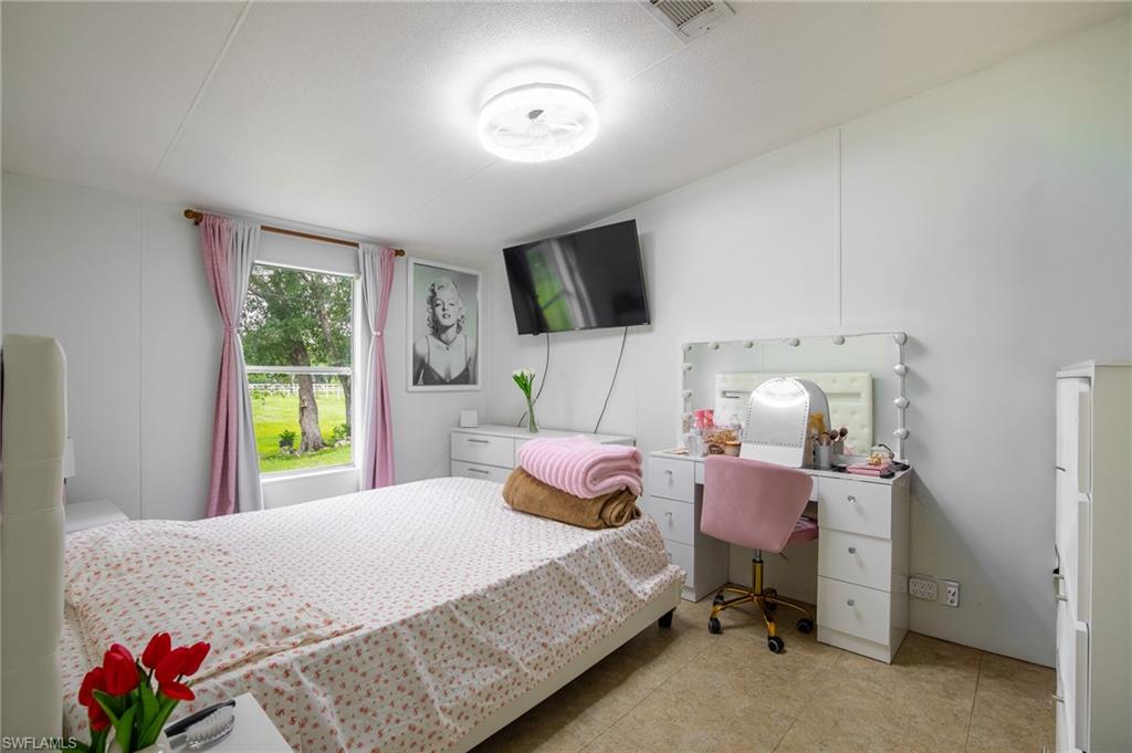 PIONEER PLANTATION - Residential