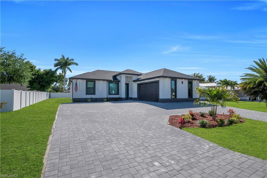 CAPE CORAL - Residential