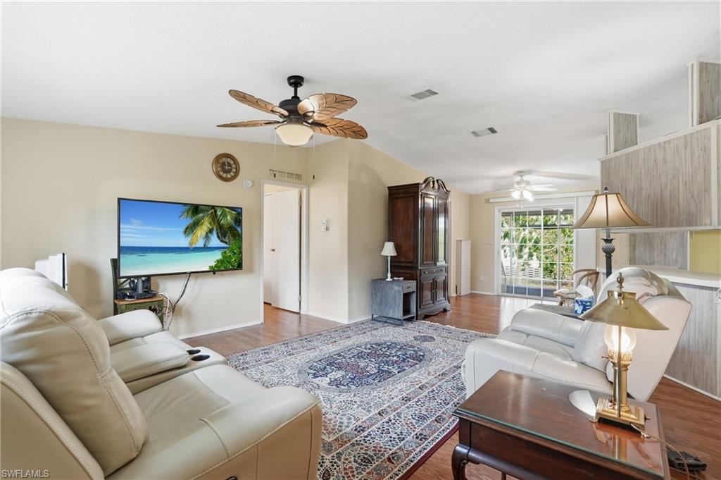 RIVERWOOD - Residential