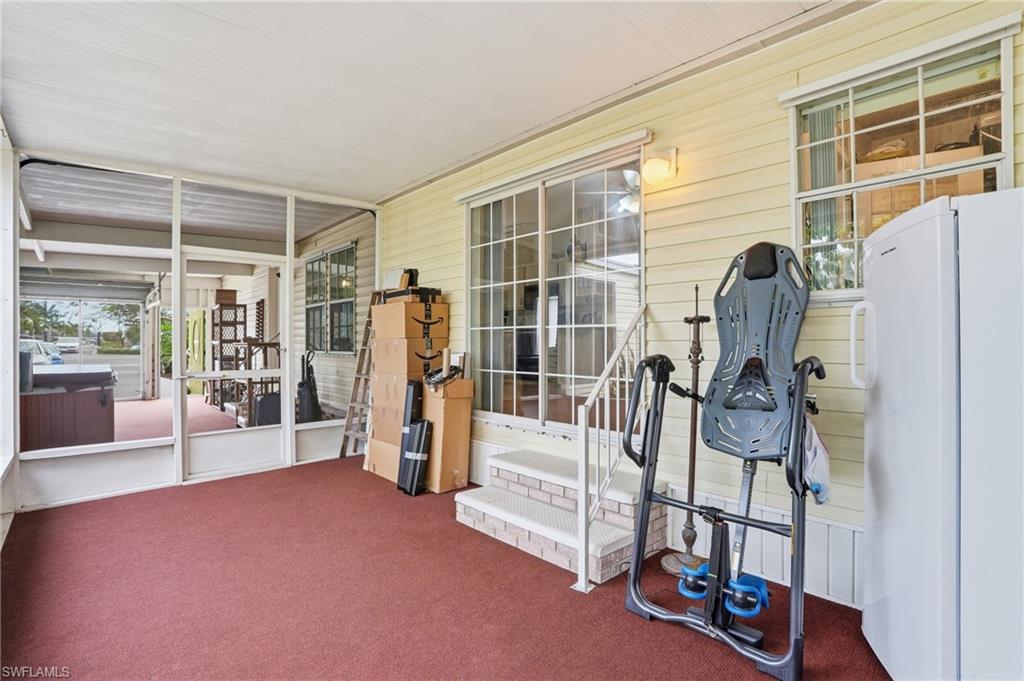 RIVERWOOD - Residential